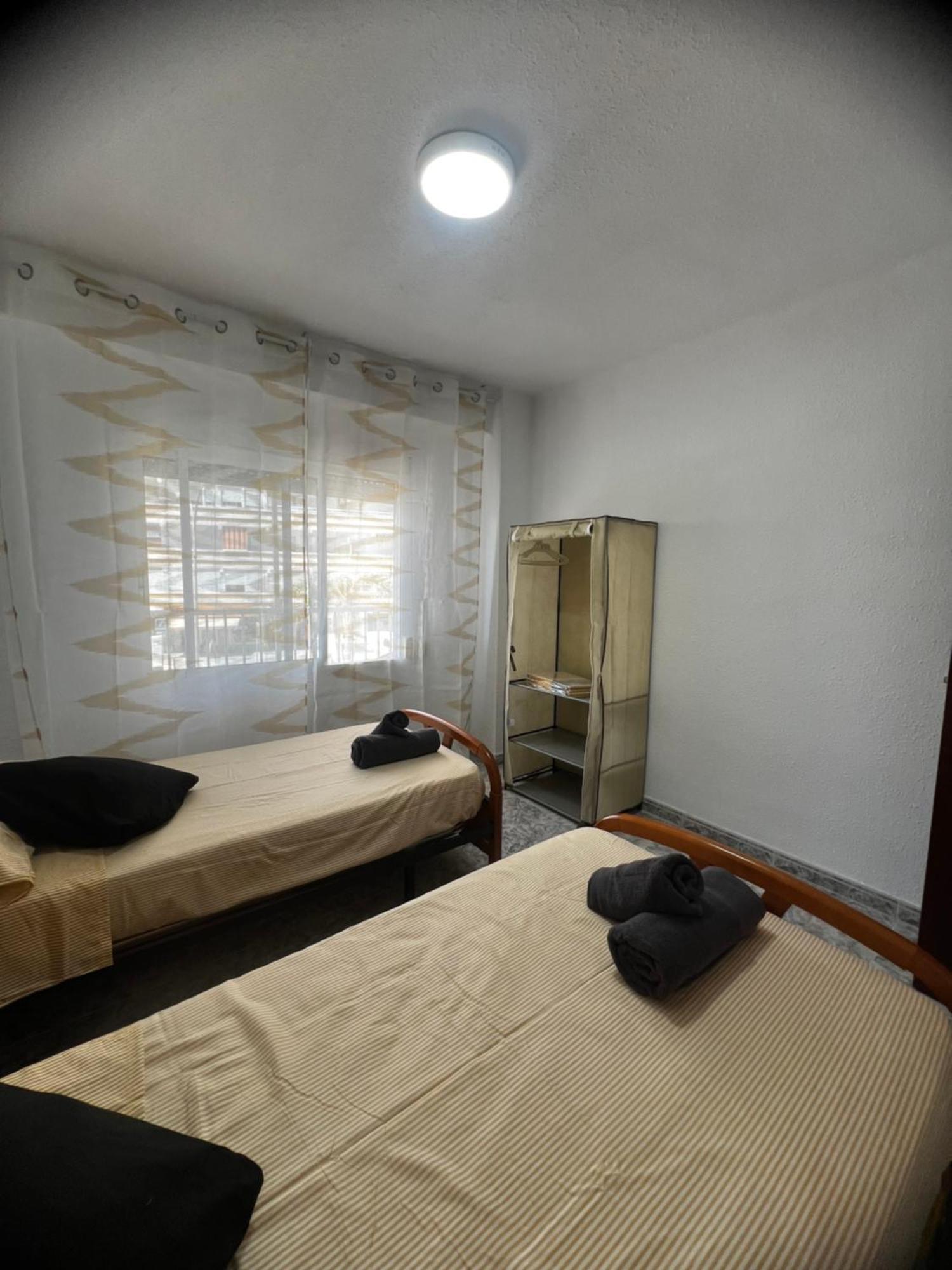 Apartamento 3 Habitaciones En Torre Del Mar A 50 Metros De La Playa Esterno foto