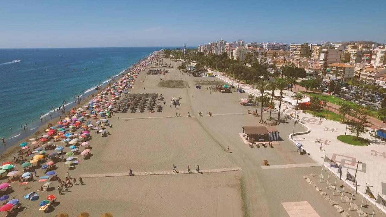 Apartamento 3 Habitaciones En Torre Del Mar A 50 Metros De La Playa Esterno foto